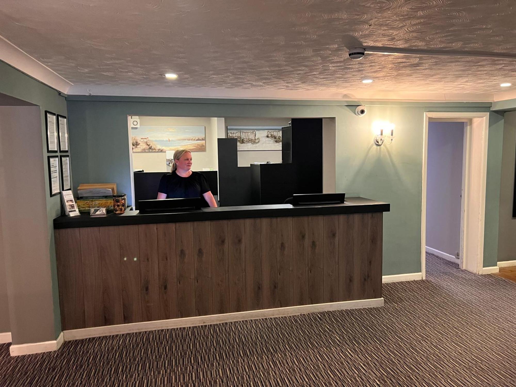 South Lawn Hotel Lymington Buitenkant foto